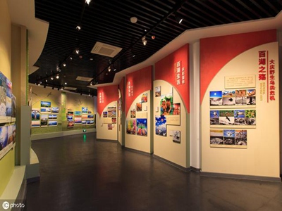 創建黨建文化長廊 發揮示范引領作用