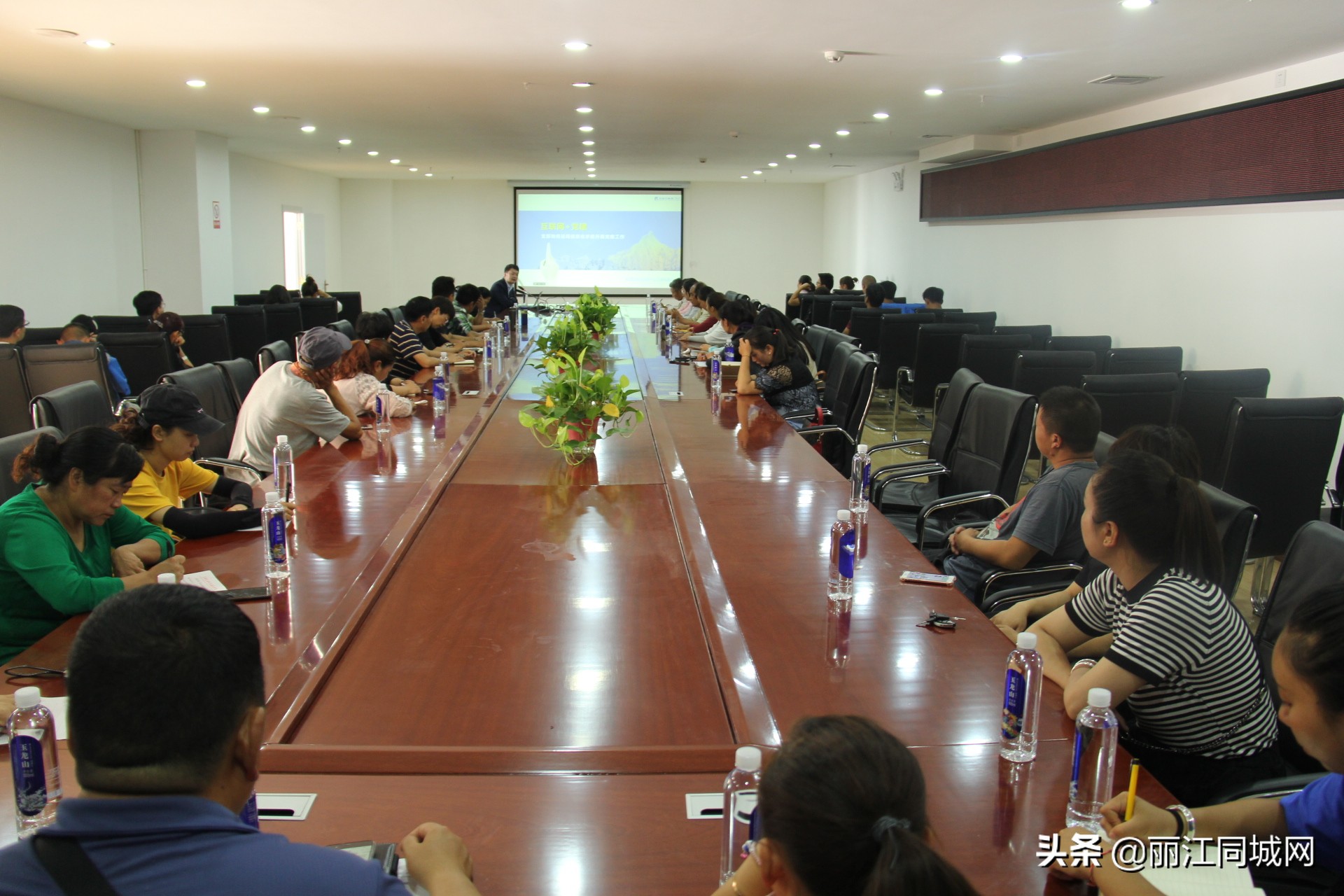 打造智慧黨建平臺，助力麗江基層黨建工作標(biāo)準化