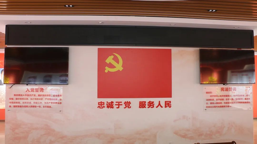 黨史學習教育│陸川縣檢察院黨員活動中心揭牌儀式暨“光榮在黨50年”紀念章頒發儀式