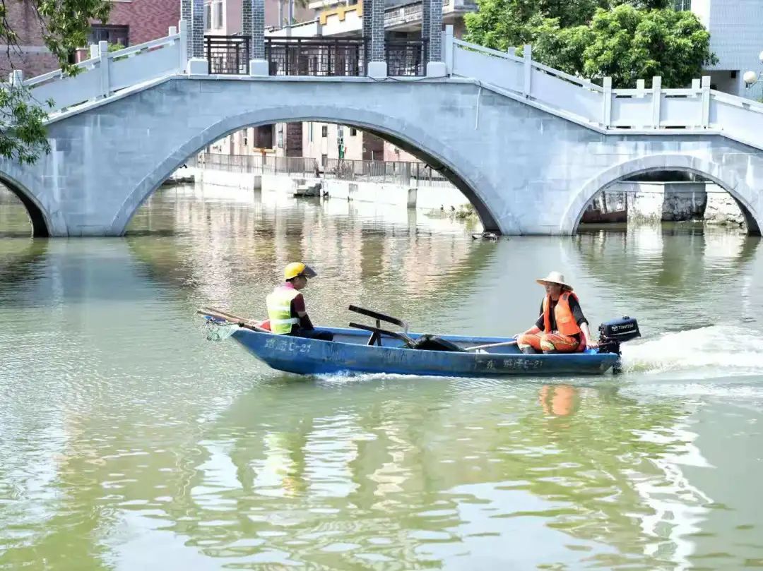 小區議事協商難？禪城“智慧黨建”破解困局 | 堤田涌整治，靚了河道甜了人心